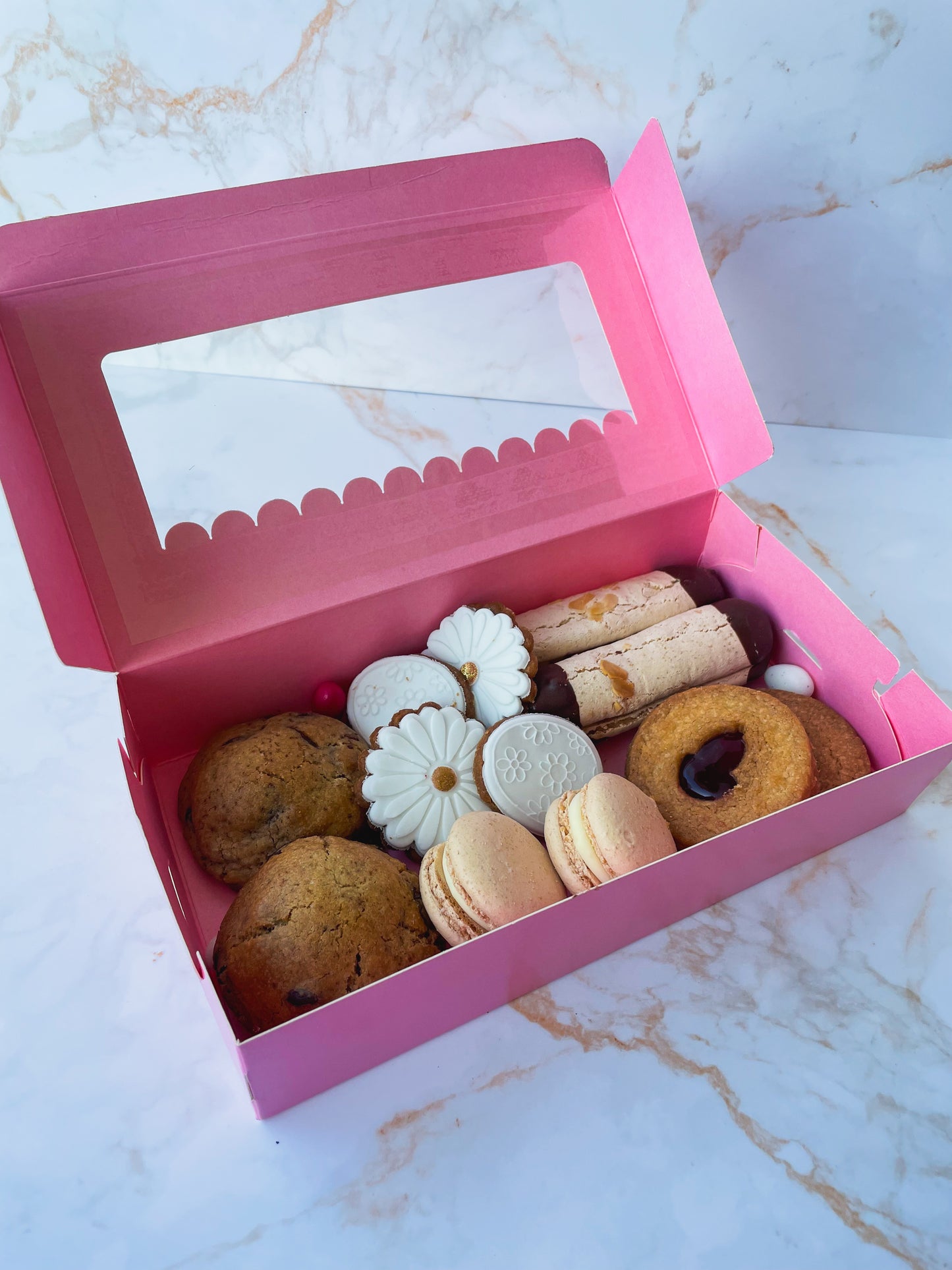 Cookie treat box